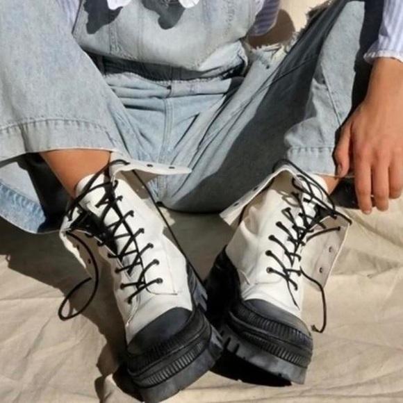 Free People Goldie Lug Sole Lace Up Boots NEW - Picture 2 of 11